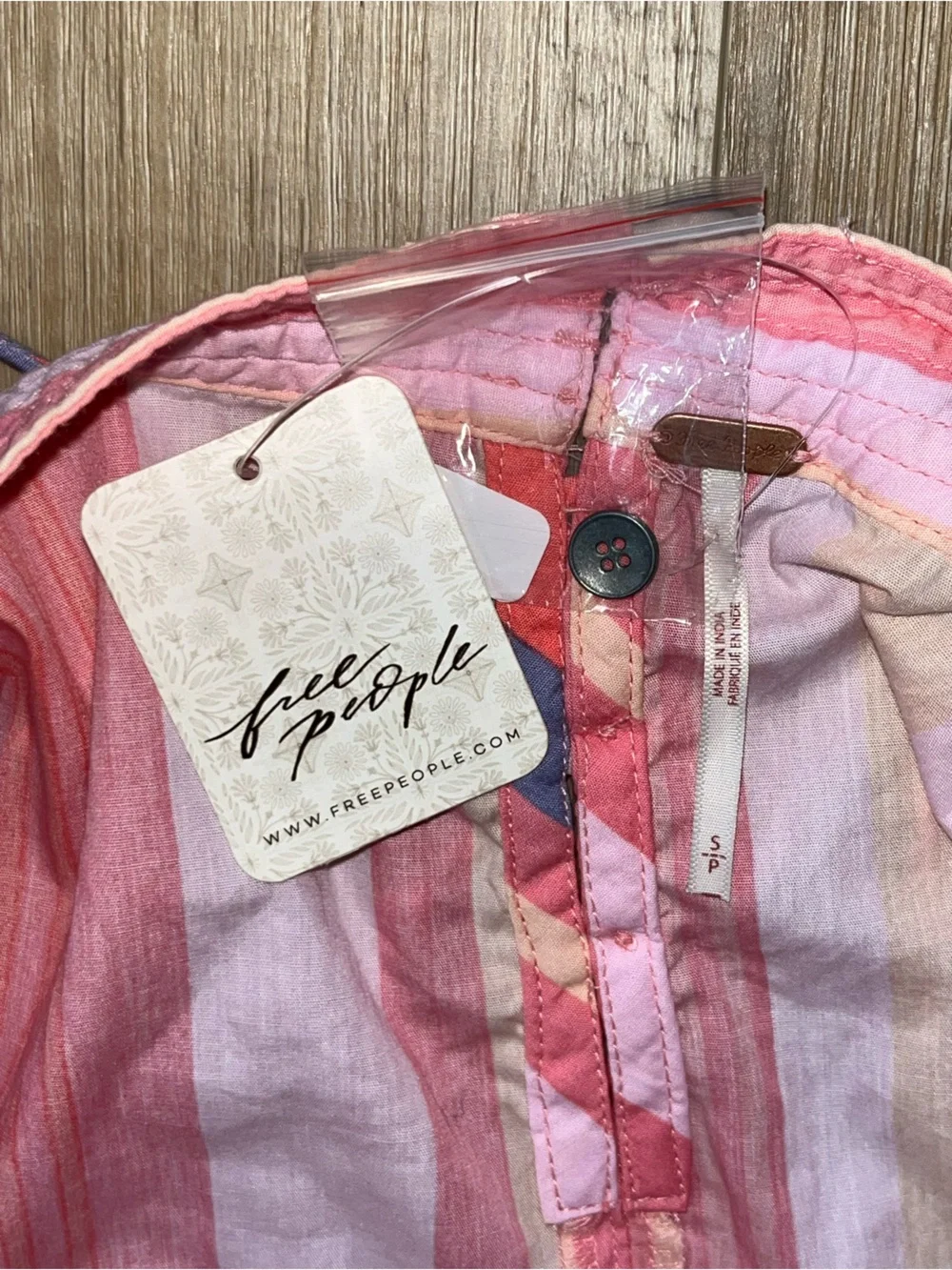 Free People tie tags